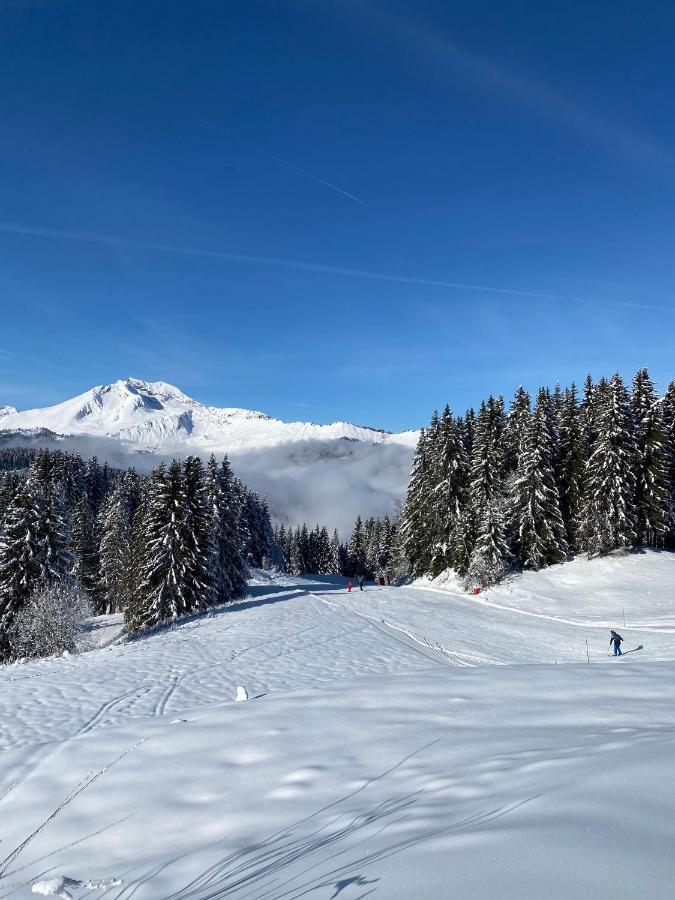 Hotel Rhodos Morzine Exterior photo